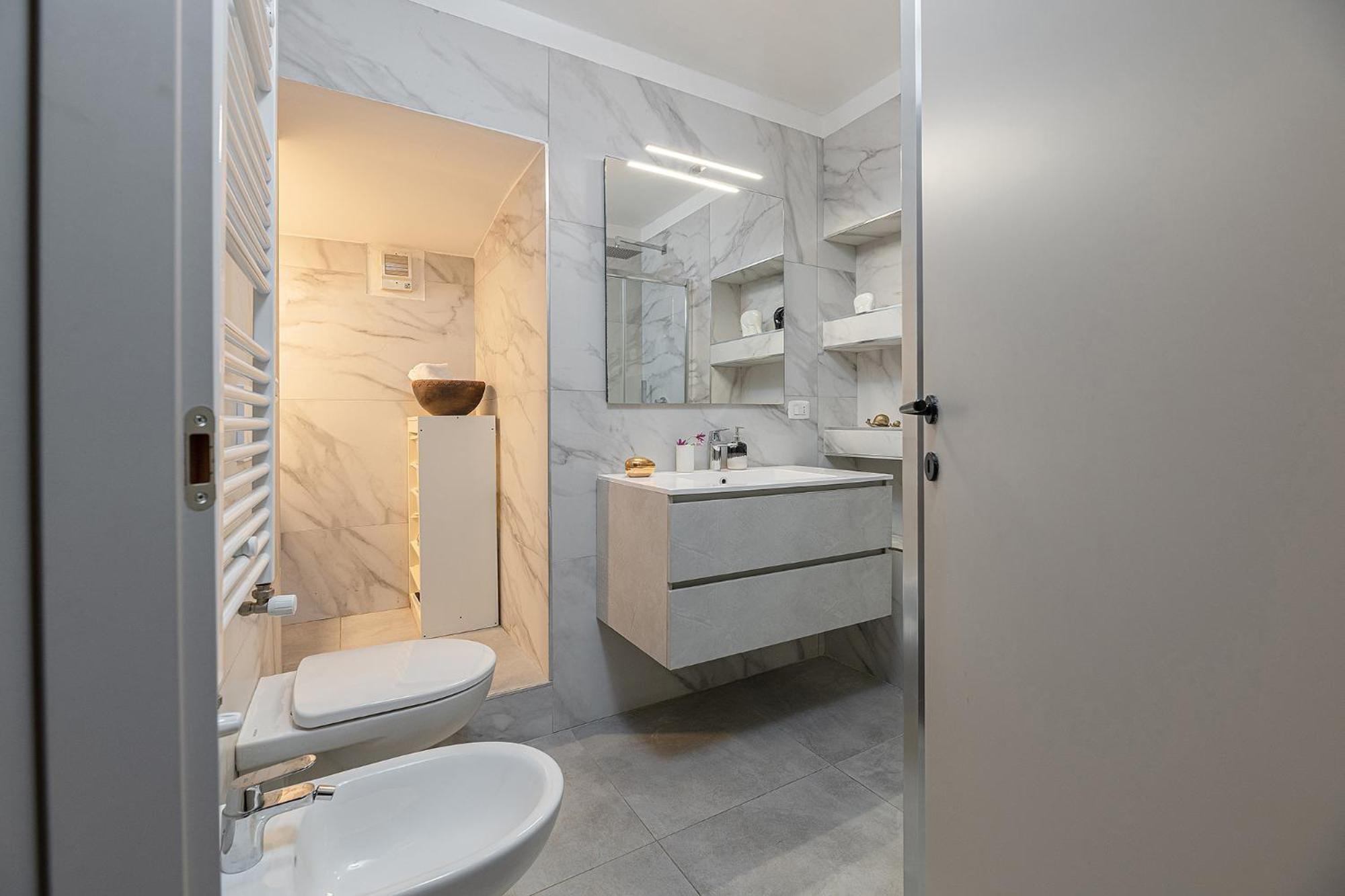 Apartment Ethnic-chic, A Due Passi Dal Duomo! Mailand
